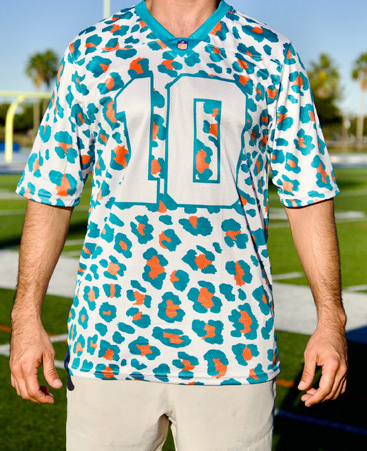 Cheetah Jersey White - Aqua Neck